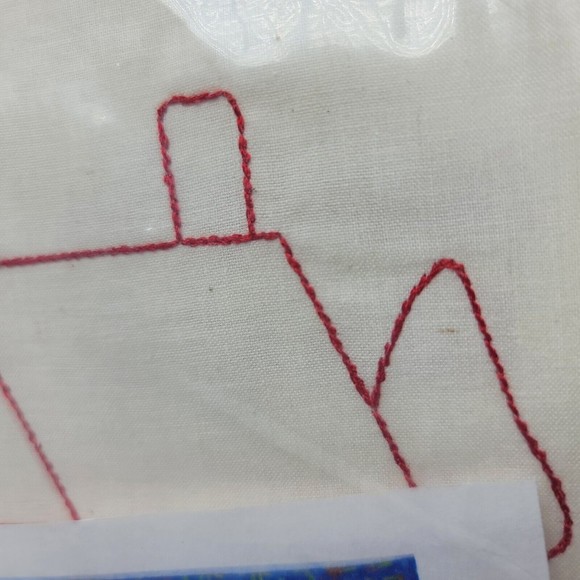 14 Redwork Christmas Snow Machine embroidery quilt square designs Muslin Red - Picture 3 of 6